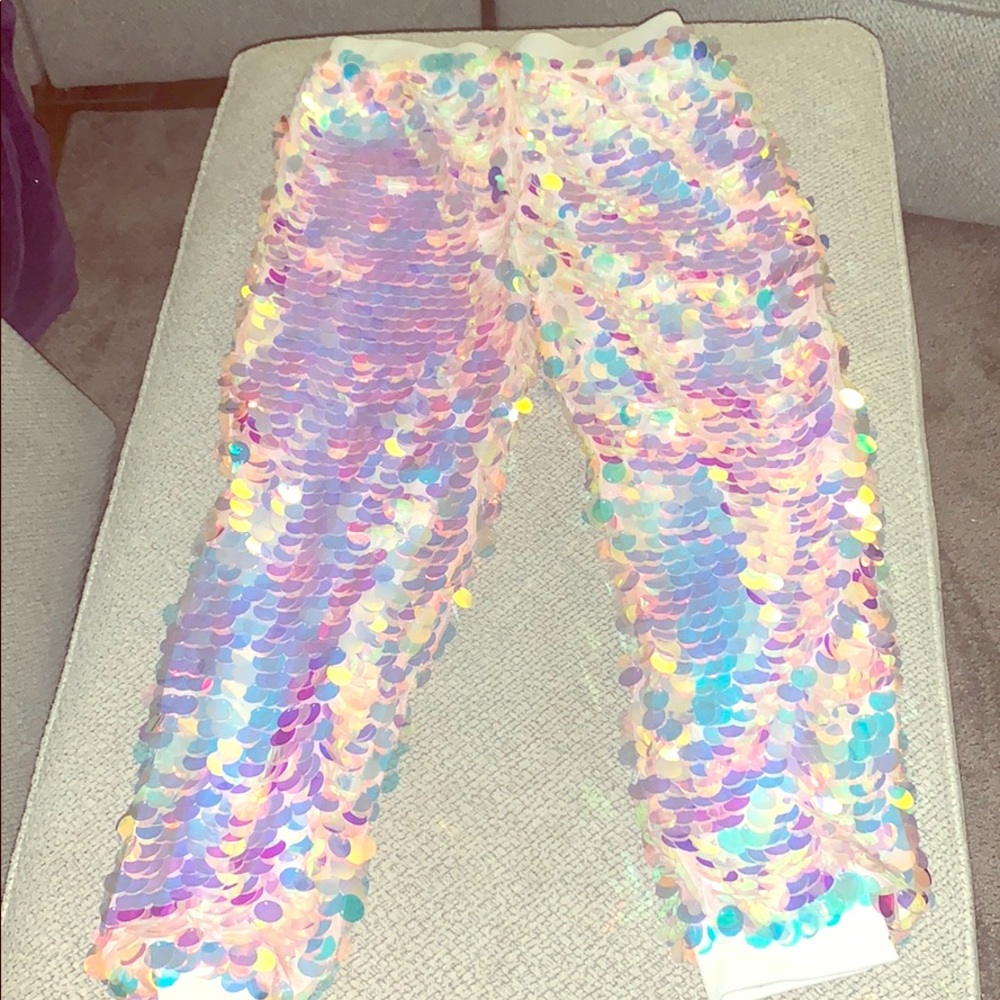 Mermaid Embellished jogger pants size medium
